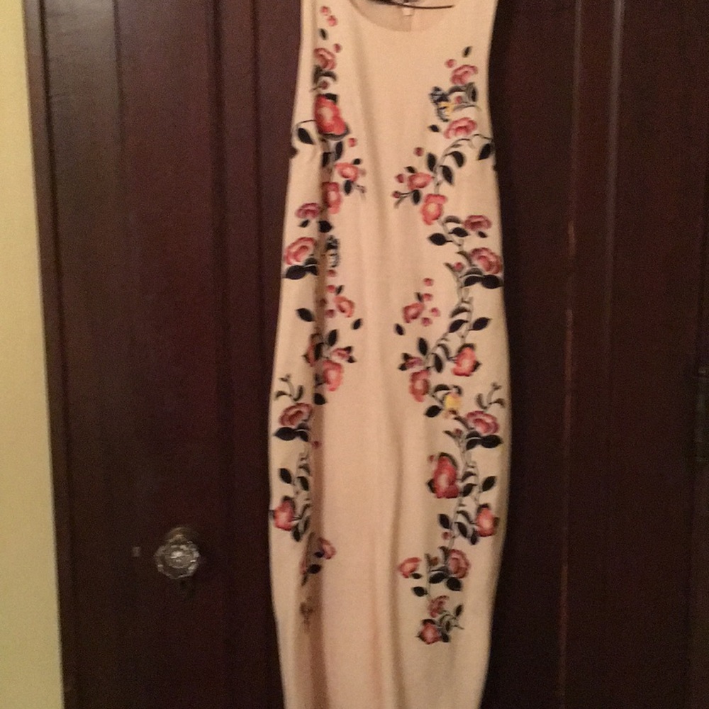 Bebe dress